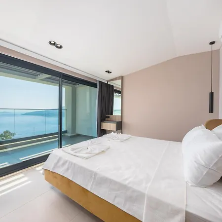 Villa Eco Auris 1 *